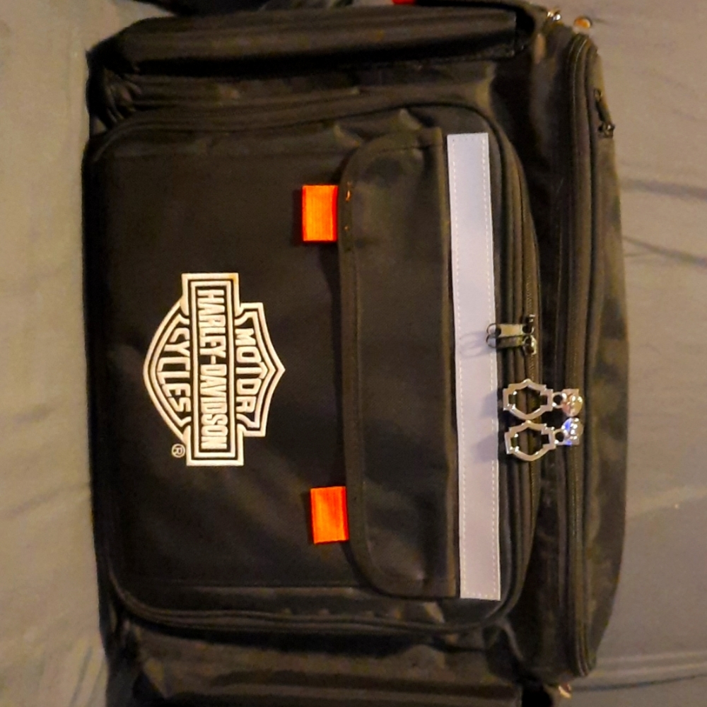 Harley Davidson Collectable Black Pinic Basket